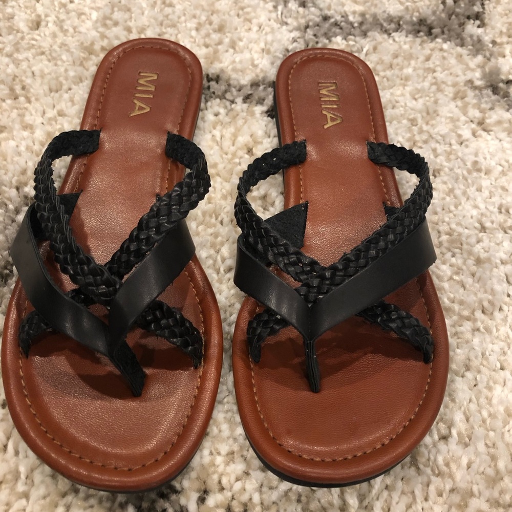 MIA Leather Flip Flops